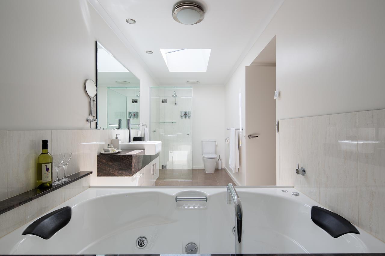 Luna Blu - Luxury B&B Rhyll エクステリア 写真
